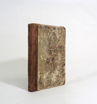 Histoire de Charles XII, Roi de Sue`de : Avec des notes grammaticales et historiques et un vocabulaire complet par Ed. Hoche. A` l'usage des e´coles.