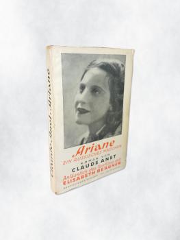 Ariane. Ein russisches Mädchen : Roman.