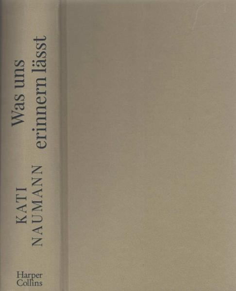 Was uns erinnern lässt : Roman.