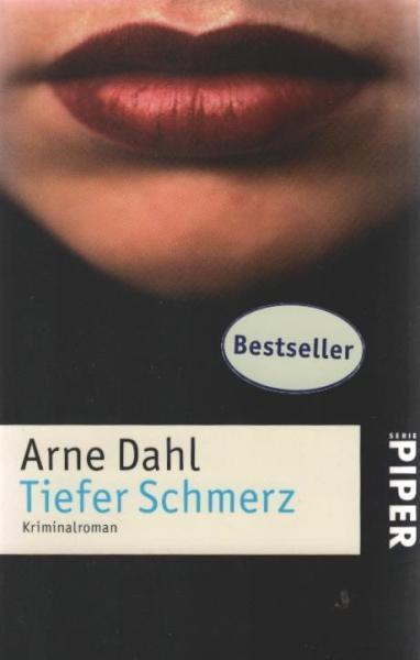 Tiefer Schmerz : Kriminalroman.